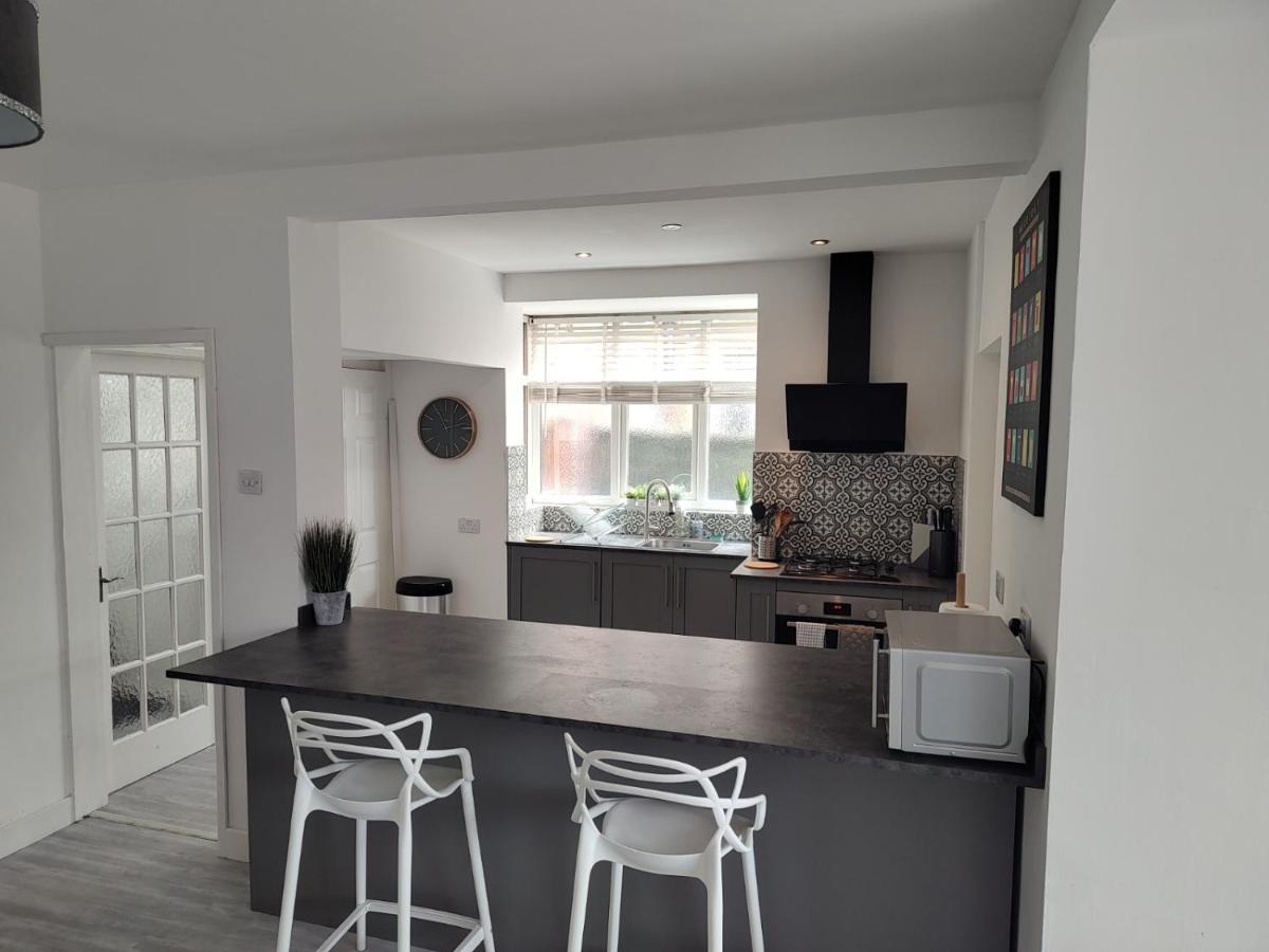 Wavertree Drive 3 Bed Contractor Home In Leicester Exterior foto